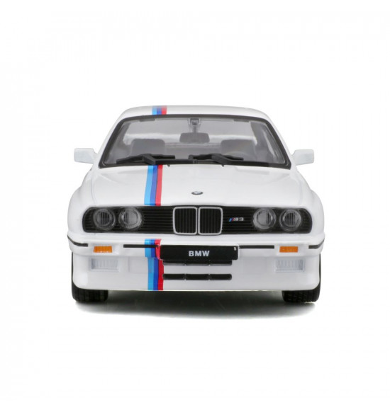 Bburago 1:24 Plus BMW 3 Series M3 1988 White